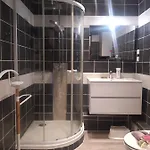 St Helion Apartment *